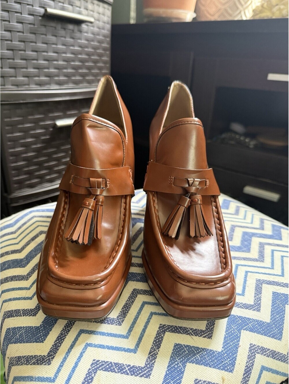 Sam Edelman Women’s Brown Leather Tassel Almond Toe Slip-On Pumps 9.5M - Picture 2 of 8